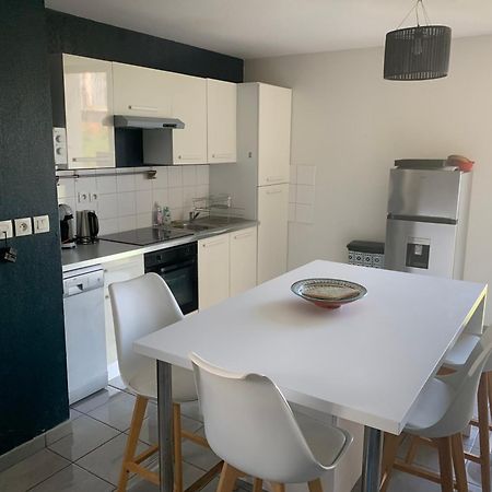 Superbe Appartement Avec Terrasse Toulouse Luaran gambar