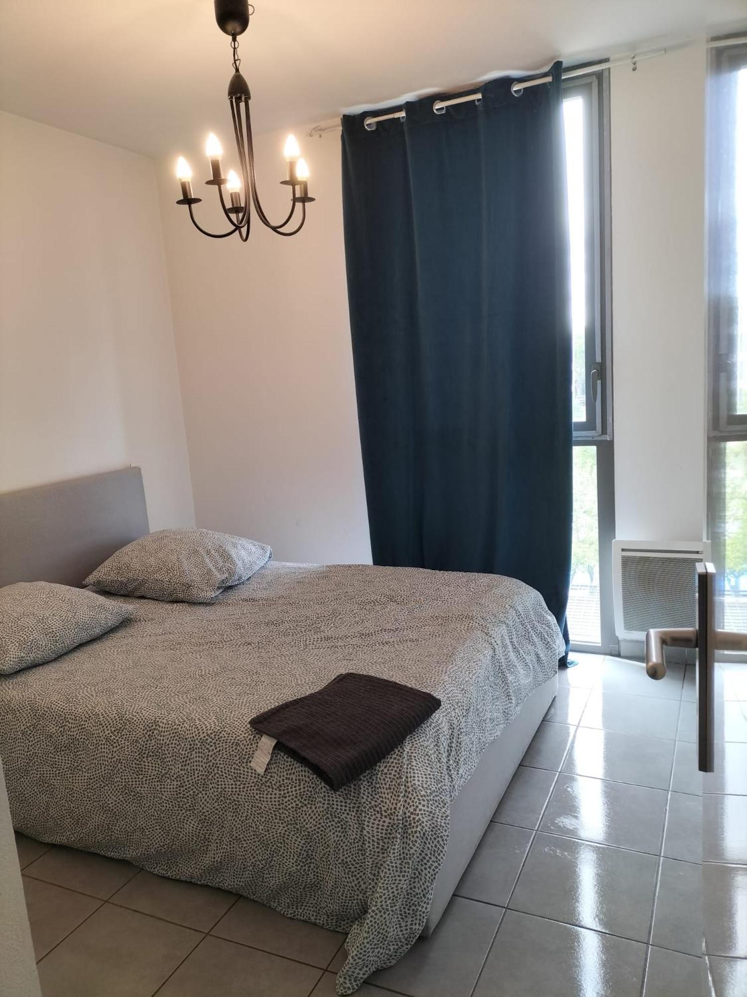Superbe Appartement Avec Terrasse Toulouse Luaran gambar